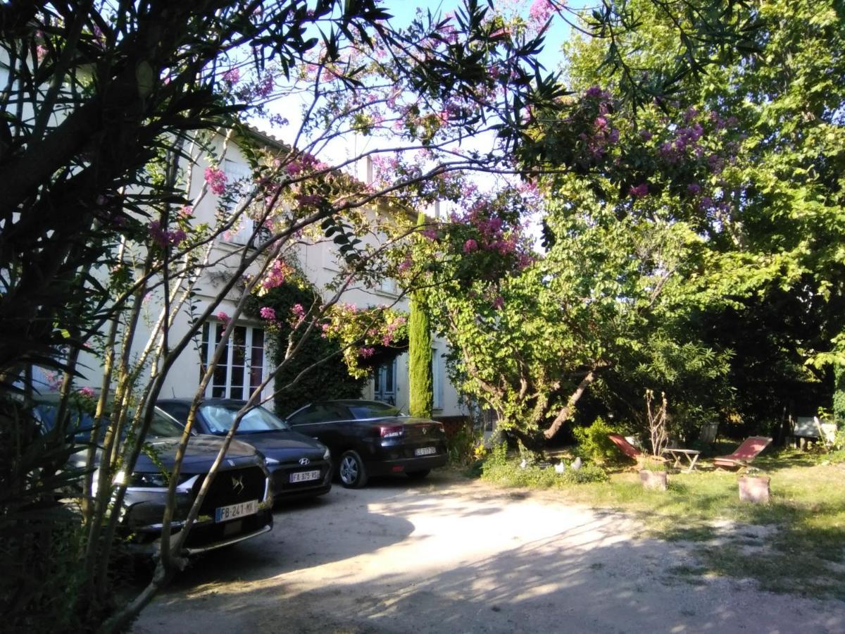 Le Petit Palais Maisonnette Aparthotel Avignon Kültér fotó